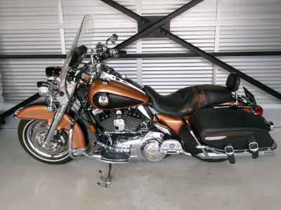 Harley-Davidson ｰFLH 2008
