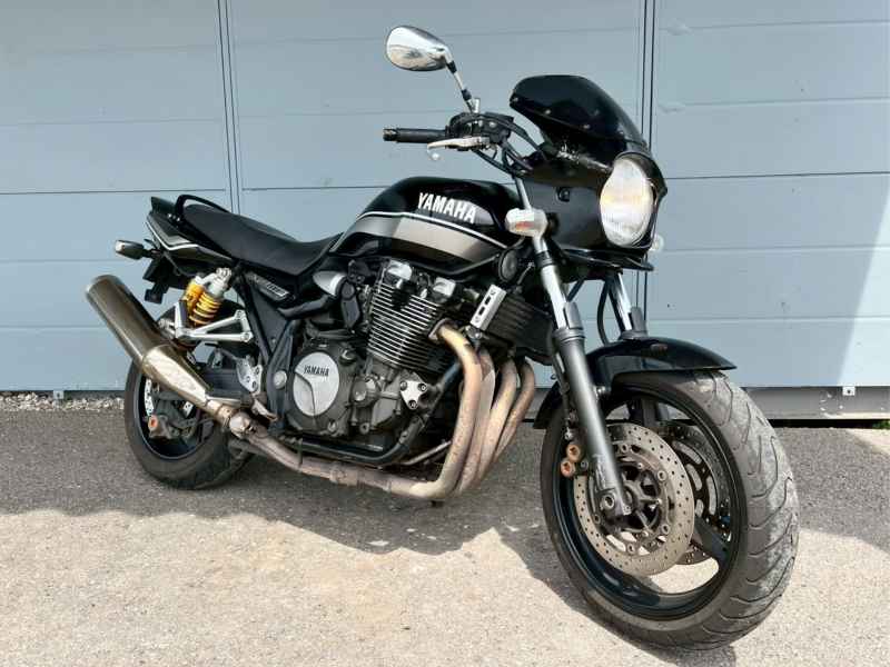Yamaha XJR1300 2017