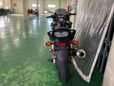 Honda CB400 Super Boldor 2018