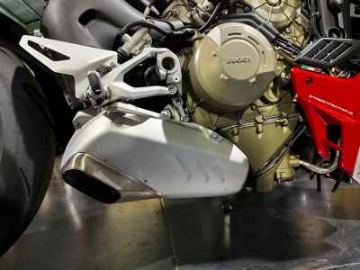 Ducati Streetfighter V4S 2022