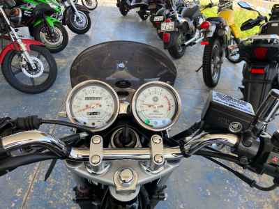 Yamaha SR400 2019