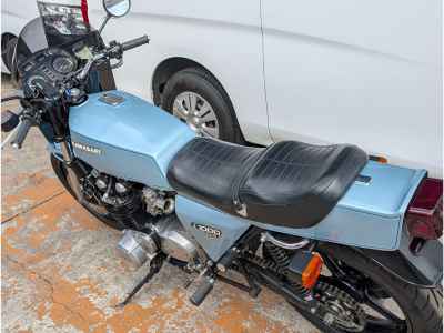 Kawasaki Z1 900 Super Four 2011
