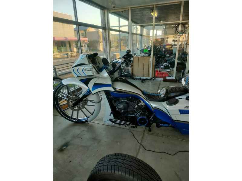 Harley-Davidson Touring Street Glide ULTRA FLHXU1920 2008