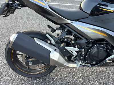 Kawasaki Ninja 400 2022