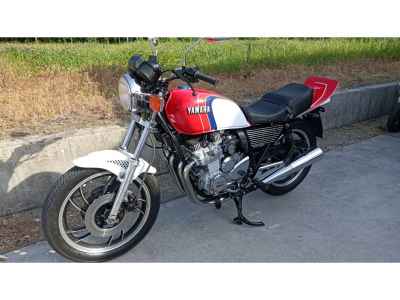 Yamaha XJ550
