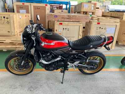 Kawasaki Z900RS 2022