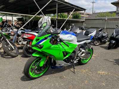 Kawasaki Ninja ZX 6R 2024