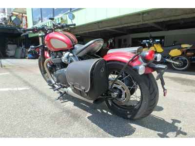 Triumph Bonneville Bobber 2021