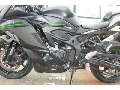Kawasaki Ninja ZX 4RR 2023