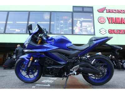 Yamaha YZFR25