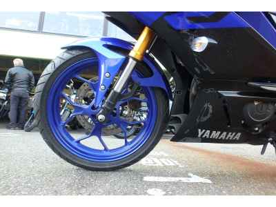 Yamaha YZFR25