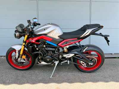 Triumph Street Triple 765 R 2026