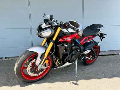 Triumph Street Triple 765 R 2026