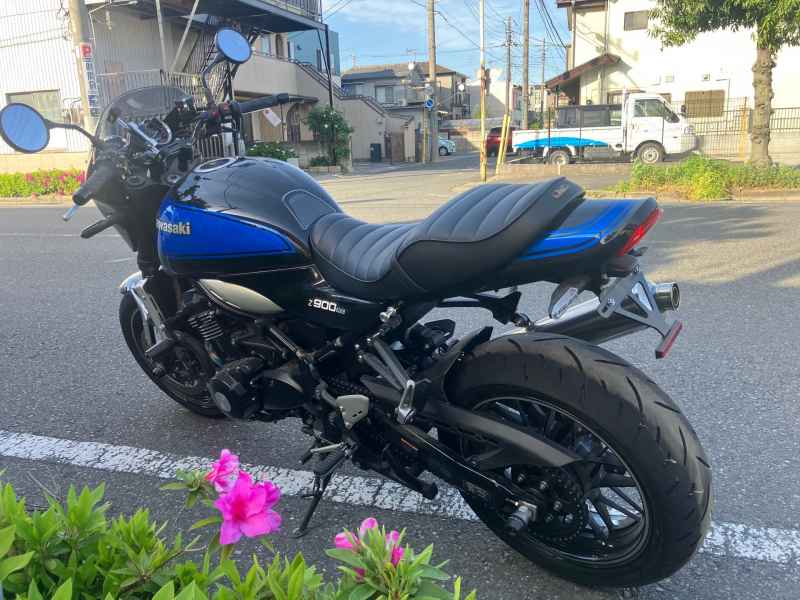 Kawasaki Z900RS 2024