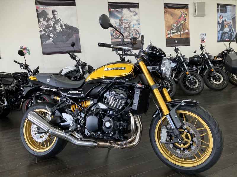 Kawasaki Z900RS SE 2023