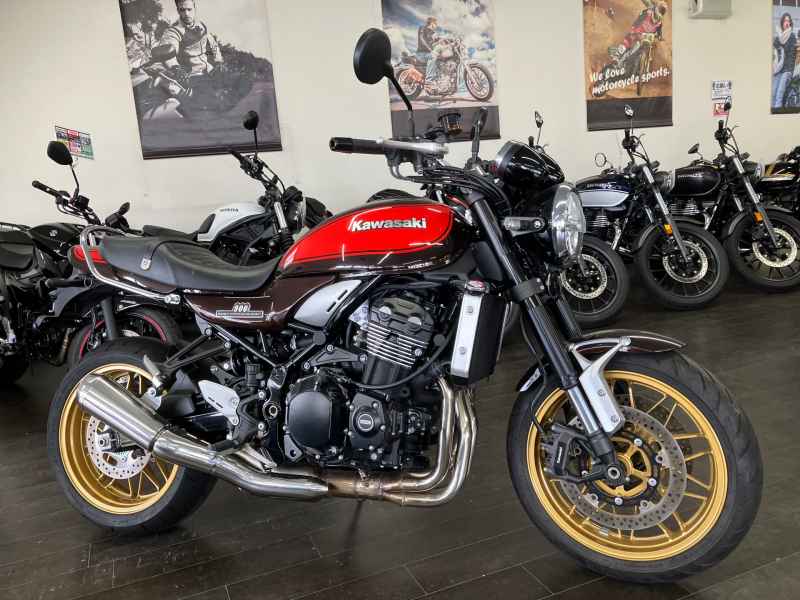 Kawasaki Z900RS 2022