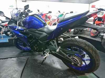 Yamaha YZFR25 2018