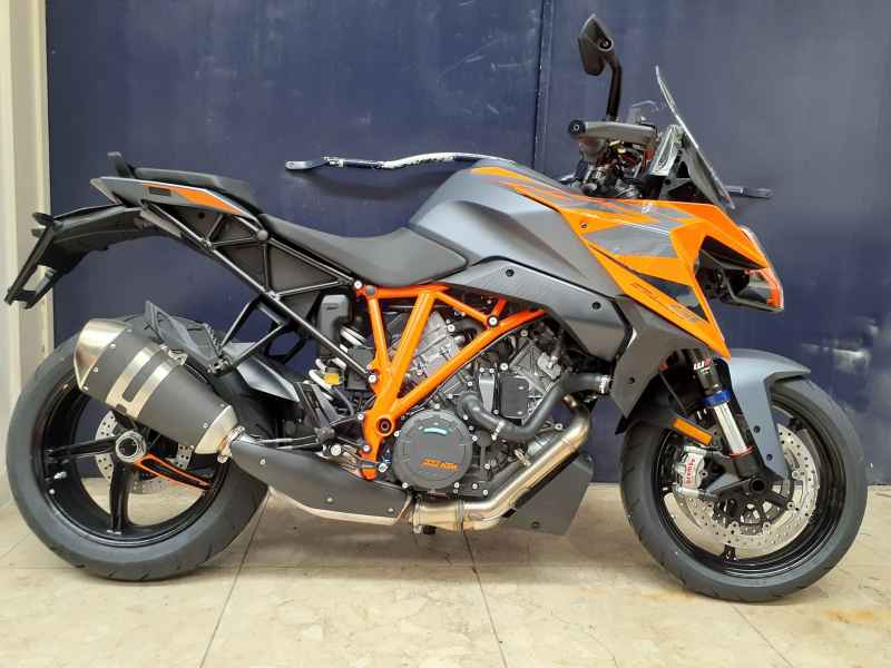 KTM 1290 Super Duke GT