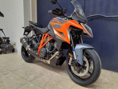 KTM 1290 Super Duke GT
