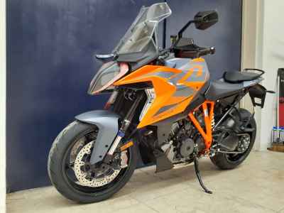 KTM 1290 Super Duke GT