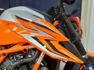 KTM 1290 Super Duke R Evo