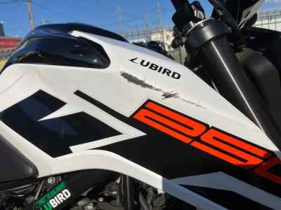 KTM 250 Duke