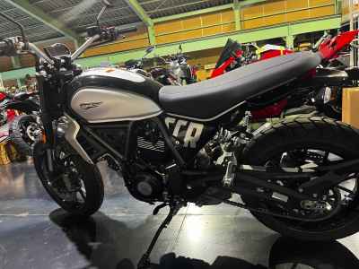 Ducati Scrambler Icon 2024