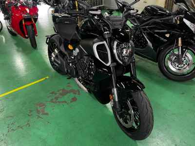 Ducati Diavel V4 2024
