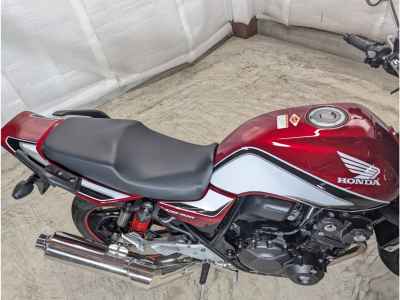 Honda CB400SF 2023