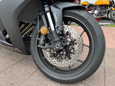 Honda CB650R 2026