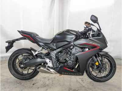 Honda CBR650R 2025