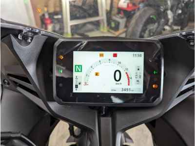 Honda CBR650R 2025
