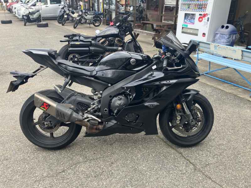 Yamaha YZF R6 2021