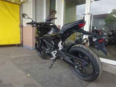 Honda CB250R 2019