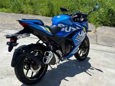 Suzuki Gixxer 250SF