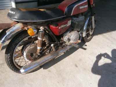 Suzuki GT250