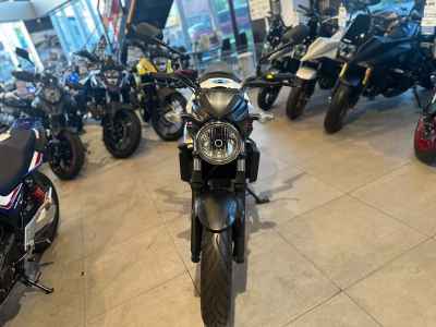 Suzuki SV650 2022