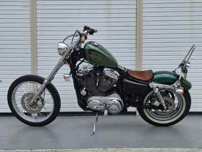Harley-Davidson XL1200V 2013