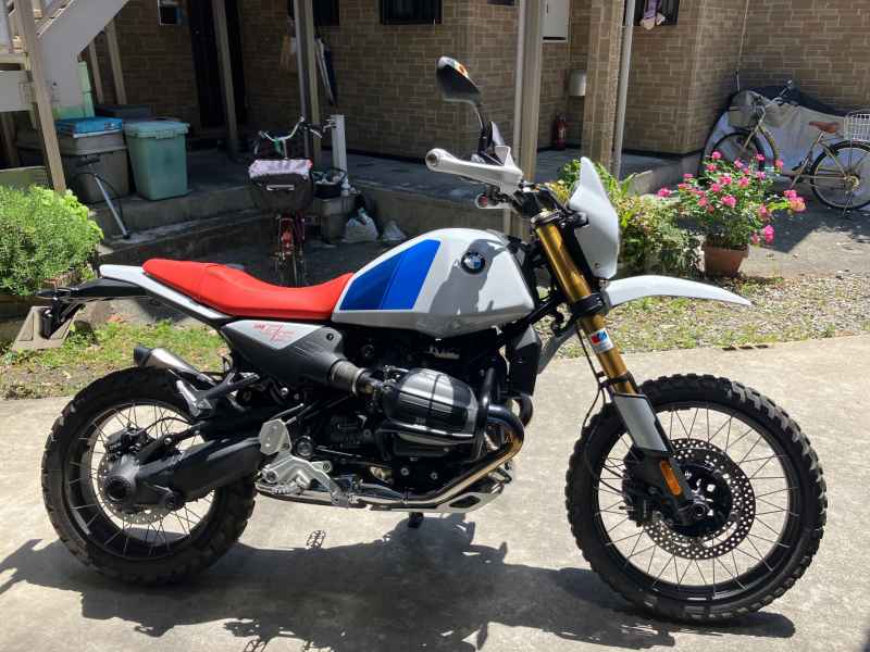 BMW R12 2025