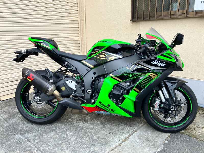 Kawasaki Ninja ZX 10R