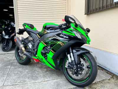 Kawasaki Ninja ZX 10R