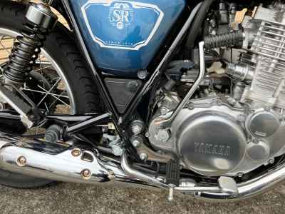 Yamaha SR400 2020