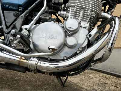 Yamaha SR400 2020