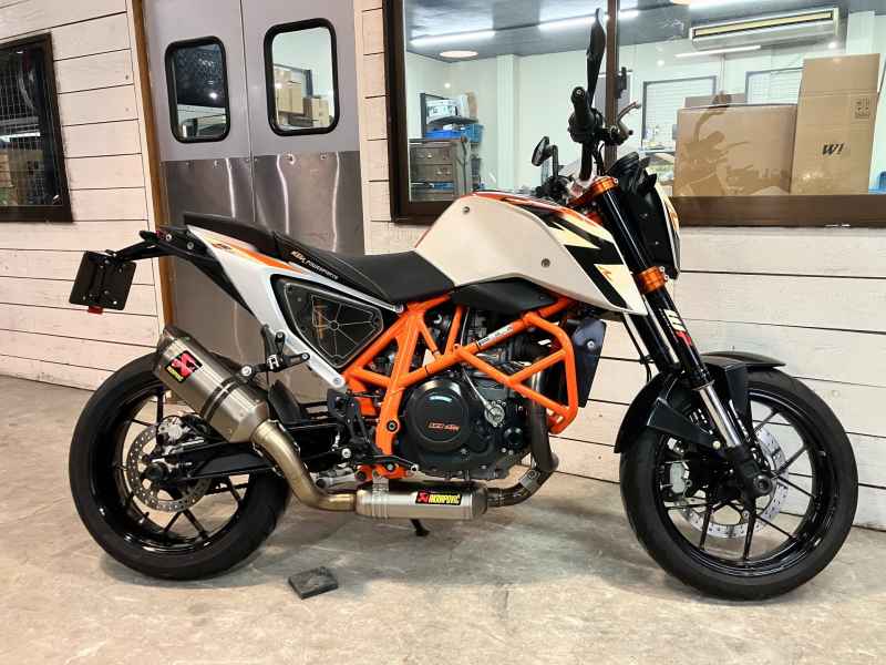 KTM 690 Duke R 2013