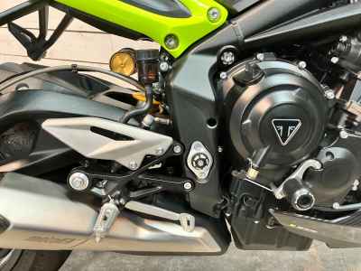 Triumph Street Triple 2023