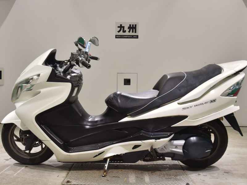 Suzuki Skywave 250SS