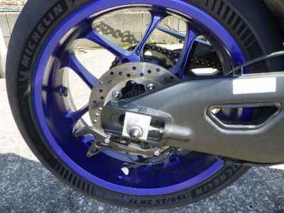 Yamaha YZF-R1 2023