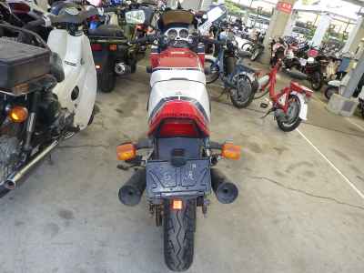 Honda VF750F