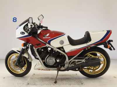 Honda VF750F