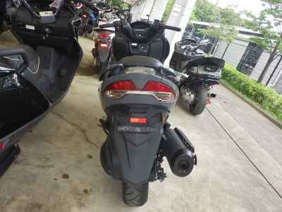 Suzuki Burgman 400 2024